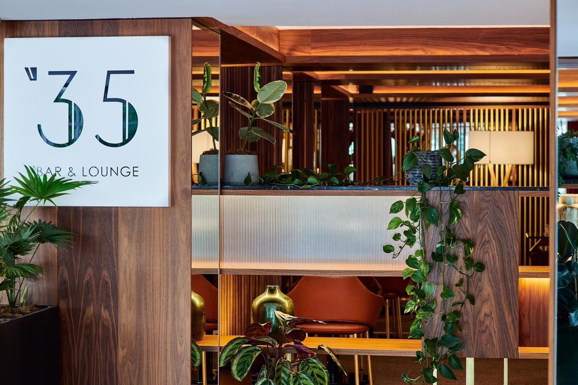 The Level At Melia White House Hotel London Bagian luar foto